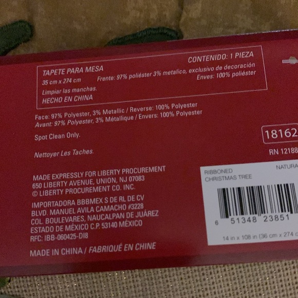 Winter Wonderland - Ribboned Christmas Table Runner - Picture 5 of 5